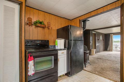 991 Orchard Dr, Marshall, MI 49068 photo 9