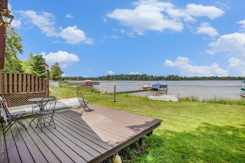 991 Orchard Dr, Marshall, MI 49068 photo 2