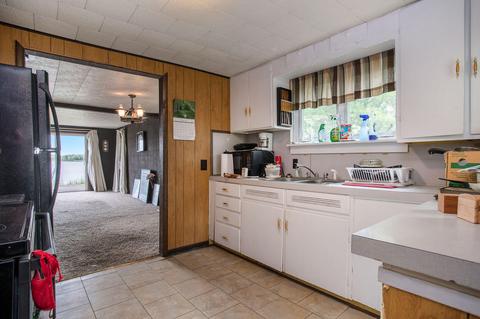 991 Orchard Dr, Marshall, MI 49068 photo 8