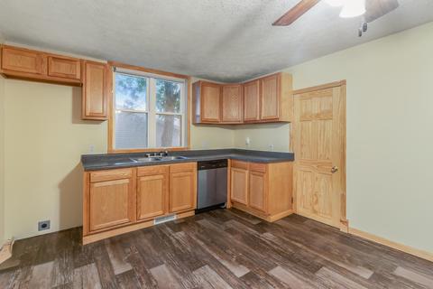 226 E Arbor St, Marcellus, MI 49067 photo 12