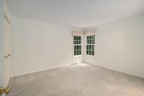 7865 Whitburn Dr SE, Ada, MI 49301 photo 28