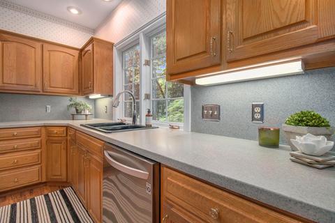 7865 Whitburn Dr SE, Ada, MI 49301 photo 16