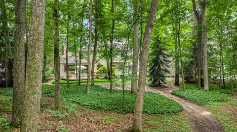 7865 Whitburn Dr SE, Ada, MI 49301 photo 7