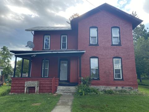 116 East St, Reading, MI 49274 photo 1