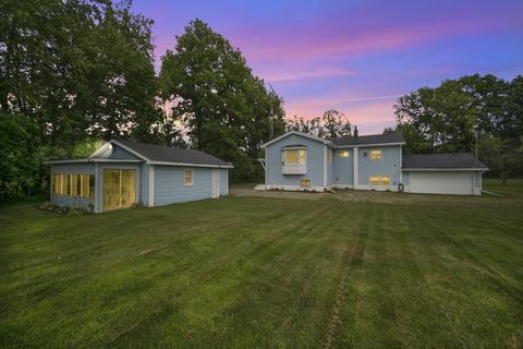 9401 Clinton Rd, Jackson, MI 49201 photo 2