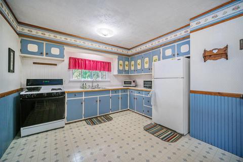 9401 Clinton Rd, Jackson, MI 49201 photo 4