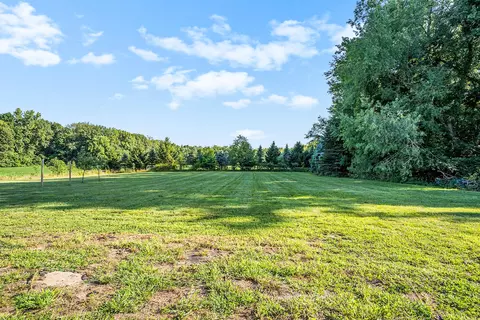 20131 Northrop St, Cassopolis, MI 49031 photo 4