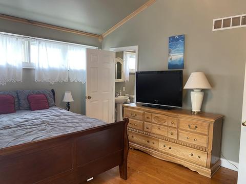 7 Sycamore St E, Three Oaks, MI 49128 photo 13