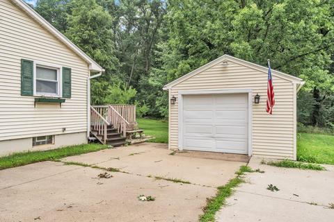 210 Burt Ave, Jackson, MI 49201 photo 25