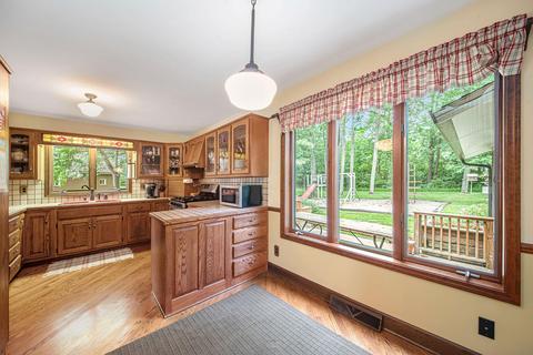 847 E State Rd, Belding, MI 48809 photo 8