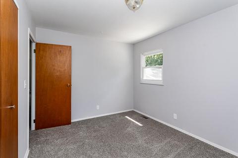 5627 Viking Dr, Jackson, MI 49201 photo 30