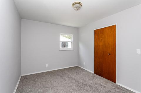 5627 Viking Dr, Jackson, MI 49201 photo 28