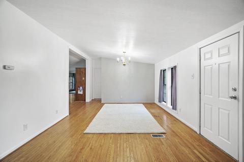 4390 Springbrook Rd, Jackson, MI 49201 photo 6