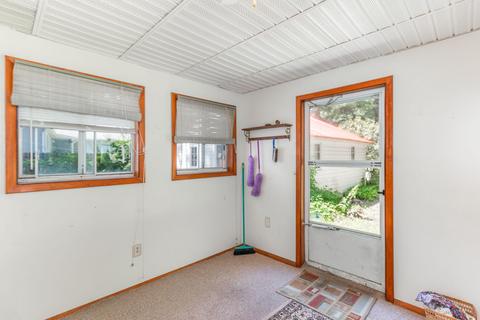 1526 E 88th St, Newaygo, MI 49337 photo 4