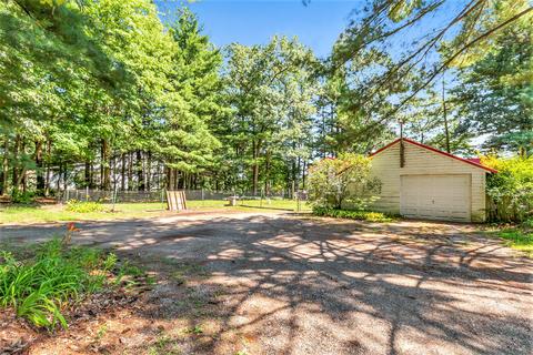 1526 E 88th St, Newaygo, MI 49337 photo 23