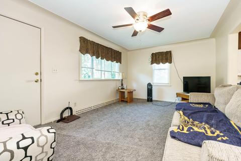 126 E Clark St, Jackson, MI 49203 photo 3