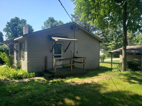 329 S Madison Ave, Custer, MI 49405 photo 16