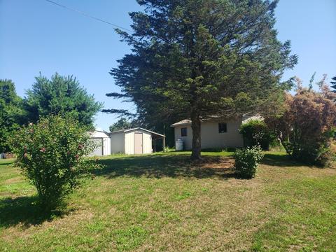 329 S Madison Ave, Custer, MI 49405 photo 3