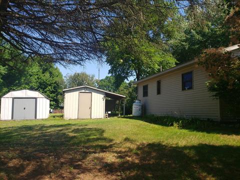 329 S Madison Ave, Custer, MI 49405 photo 17