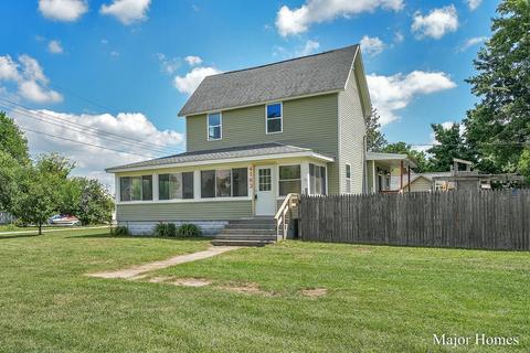 4183 Cedar St, Dorr, MI 49323 photo 2