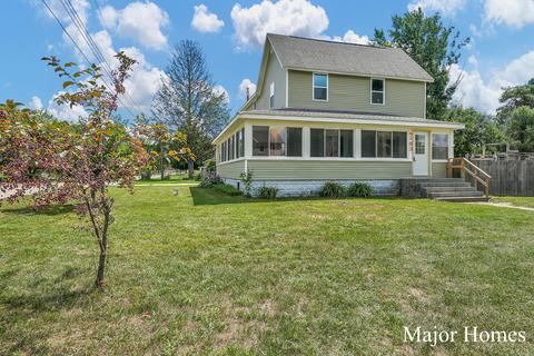 4183 Cedar St, Dorr, MI 49323 photo 3