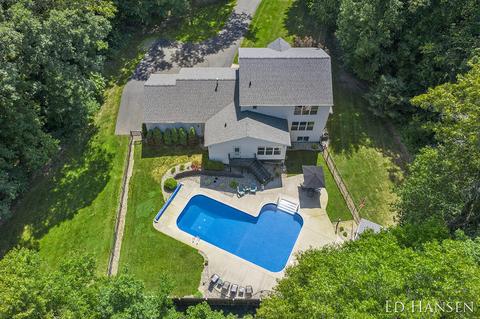 48 Chloe Ct, Lowell, MI 49331 photo 12