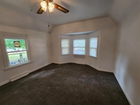 1663 Greenly Ave, Benton Harbor, MI 49022 photo 6