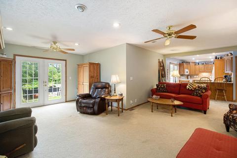 5648 Holly Dr, Jackson, MI 49201 photo 6
