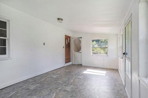 863 E Green St, Marshall, MI 49068 photo 8