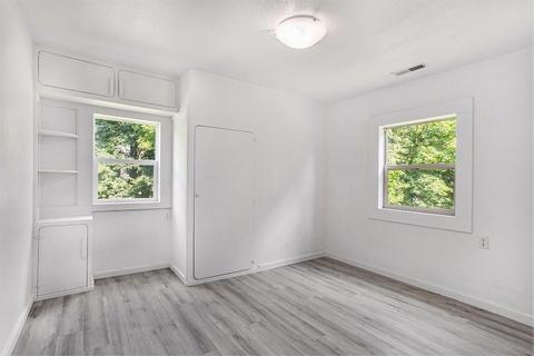 863 E Green St, Marshall, MI 49068 photo 15