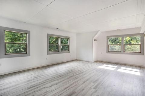 863 E Green St, Marshall, MI 49068 photo 13
