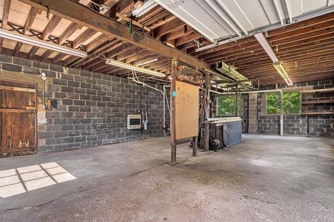863 E Green St, Marshall, MI 49068 photo 18