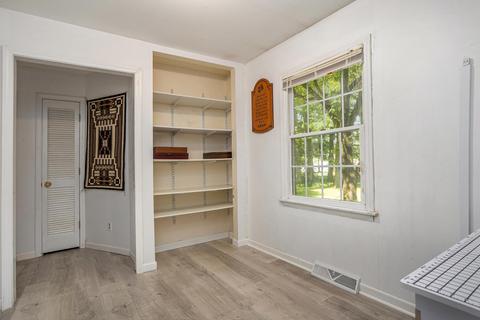 215 Wickenham Dr, Spring Arbor, MI 49283 photo 32