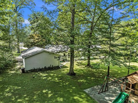 215 Wickenham Dr, Spring Arbor, MI 49283 photo 45
