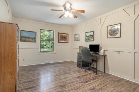 215 Wickenham Dr, Spring Arbor, MI 49283 photo 19
