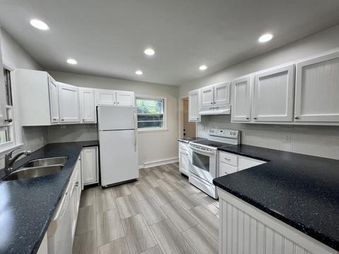 513 Brewer St, Marshall, MI 49068 photo 6