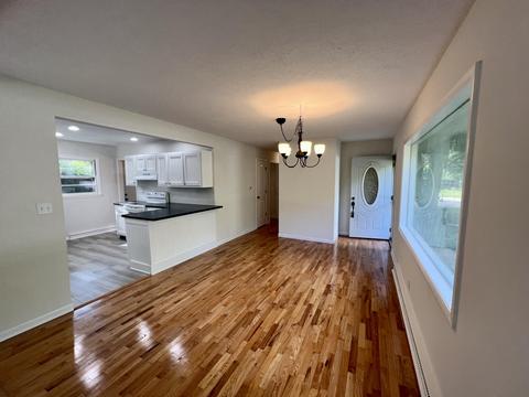 513 Brewer St, Marshall, MI 49068 photo 4