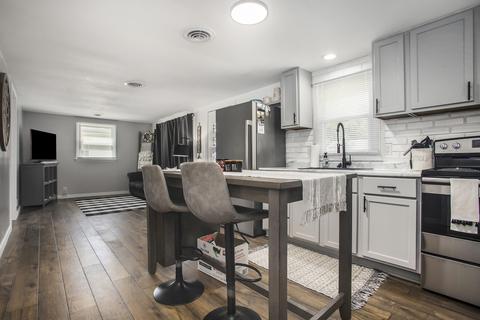 9105 Alidor Rd, Schoolcraft, MI 49087 photo 6
