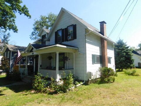 205 4th St, Jackson, MI 49201 photo 2