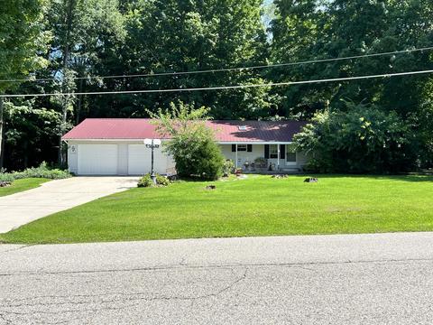 2841 Hemlock Beach Dr, Reading, MI 49274 photo 1