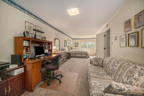 227 Wickenham Dr, Spring Arbor, MI 49283 photo 43
