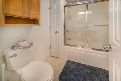 227 Wickenham Dr, Spring Arbor, MI 49283 photo 40