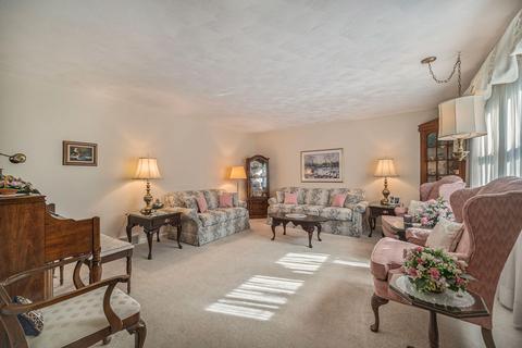 227 Wickenham Dr, Spring Arbor, MI 49283 photo 19