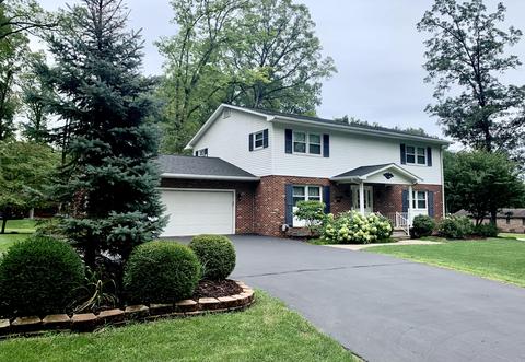 227 Wickenham Dr, Spring Arbor, MI 49283 photo 1