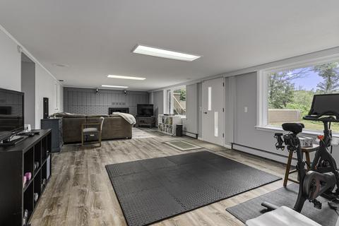 2834 Sandra Ter, St. Joseph, MI 49085 photo 26