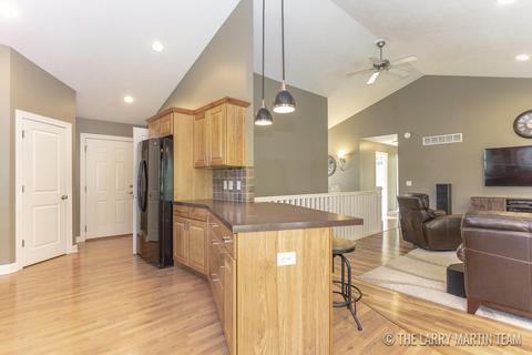 4486 Silas Dr, Dorr, MI 49323 photo 17