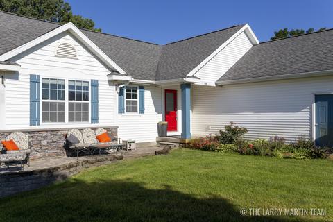 4486 Silas Dr, Dorr, MI 49323 photo 3