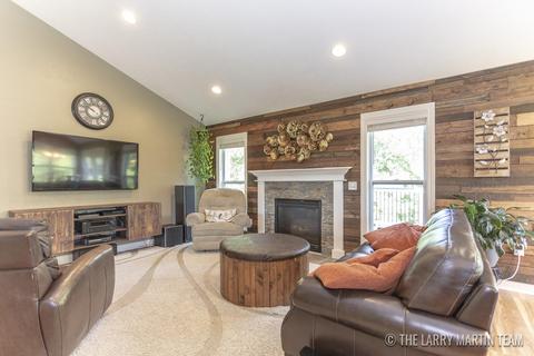 4486 Silas Dr, Dorr, MI 49323 photo 8