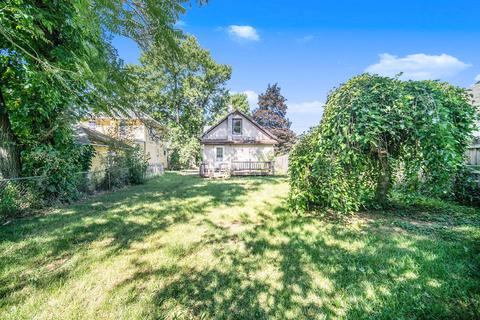 4323 Francis St, Jackson, MI 49203 photo 2