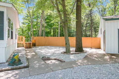 4113 E 8th St, White Cloud, MI 49349 photo 6